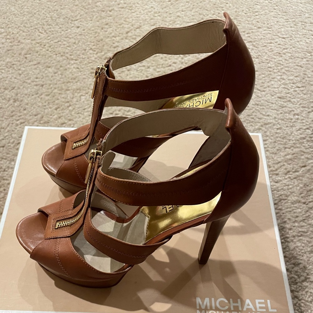Michael Kors Berkeley Platform, Leather, Color Lu… - image 3